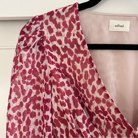 Aritzia Wilfred Wistful Blouse - Picture 3 of 5